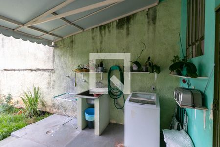 Casa à venda com 300m², 4 quartos e 2 vagasÁrea de Serviço