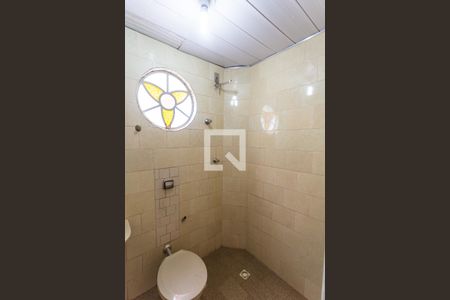 Banheiro Social no Primeiro Andar de casa de condomínio para alugar com 2 quartos, 120m² em Santa Efigênia, Belo Horizonte