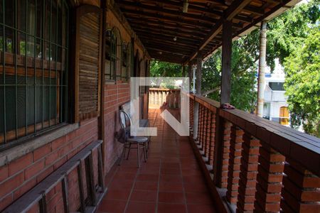 Casa à venda com 240m², 3 quartos e 3 vagasVaranda