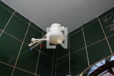 Casa à venda com 240m², 3 quartos e 3 vagasBanheiro 2