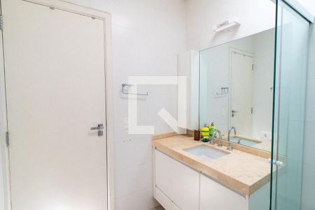 Casa à venda com 250m², 4 quartos e 3 vagasBanheiro Social