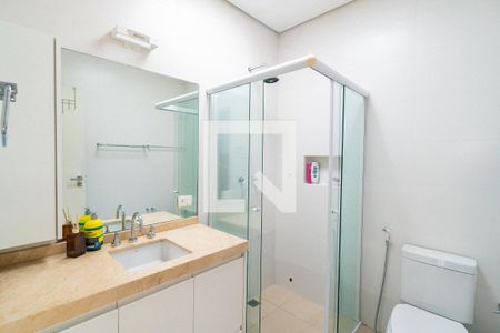 Casa à venda com 250m², 4 quartos e 3 vagasBanheiro Social