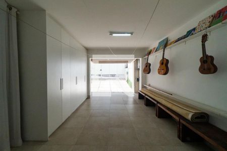 Casa à venda com 250m², 4 quartos e 3 vagasGaragem