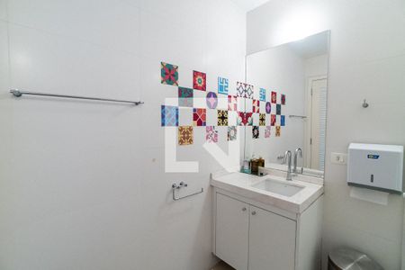 Casa à venda com 250m², 4 quartos e 3 vagasBanheiro de serviço