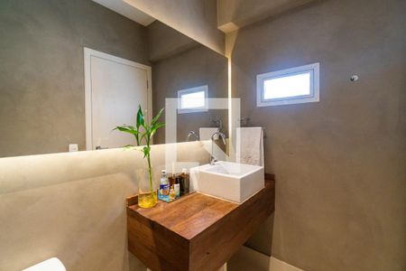 Casa à venda com 250m², 4 quartos e 3 vagasLavabo