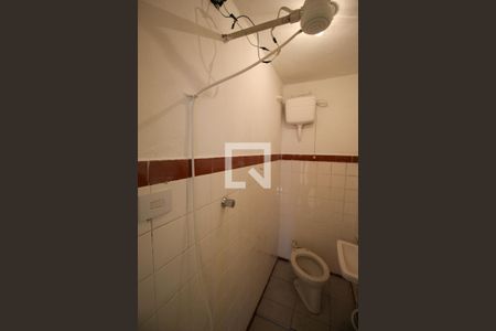 Casa para alugar com 58m², 1 quarto e sem vaga Casa para alugar com 58m², 1 quarto e sem vagaBanheiro / Social