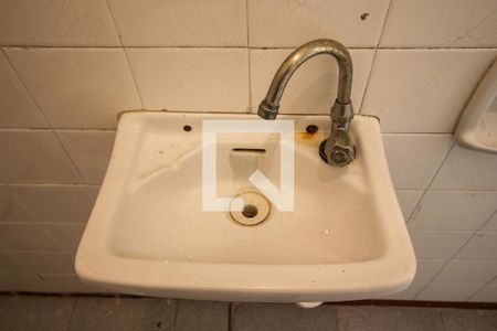 Casa para alugar com 58m², 1 quarto e sem vaga Casa para alugar com 58m², 1 quarto e sem vagaBanheiro / Social