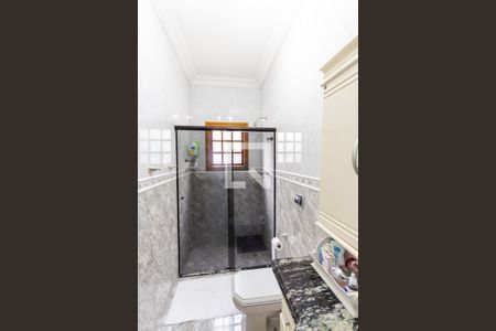 Casa para alugar com 195m², 3 quartos e 4 vagasBanheiro da Suíte 3