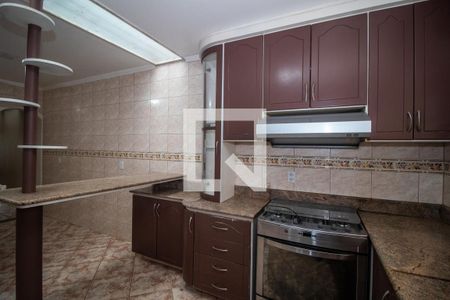 Casa à venda com 450m², 6 quartos e 5 vagas Casa à venda com 450m², 6 quartos e 5 vagasCozinha