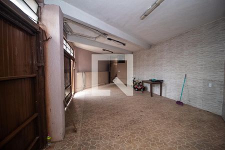 Casa à venda com 450m², 6 quartos e 5 vagas Casa à venda com 450m², 6 quartos e 5 vagasCasa 2: Garagem