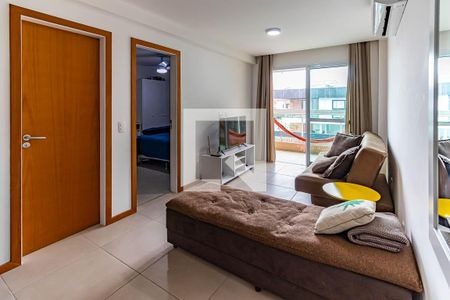 Sala de apartamento para alugar com 1 quarto, 79m² em Piratininga, Niterói