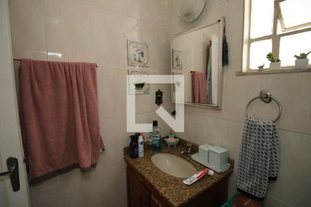 Apartamento para alugar com 52m², 2 quartos e sem vagaBanheiro