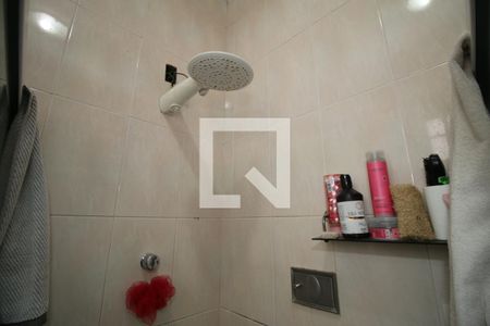 Apartamento para alugar com 52m², 2 quartos e sem vagaBanheiro