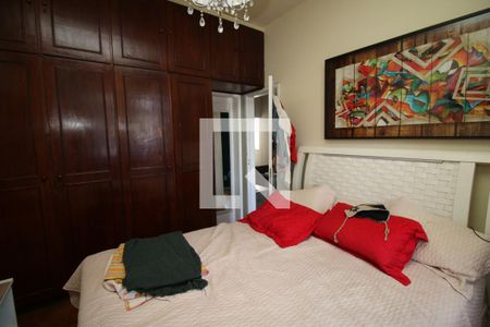 Quarto 1 de apartamento para alugar com 2 quartos, 52m² em Olaria, Rio de Janeiro