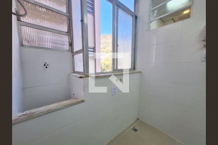 Apartamento à venda com 90m², 3 quartos e sem vagaÁrea de serviço