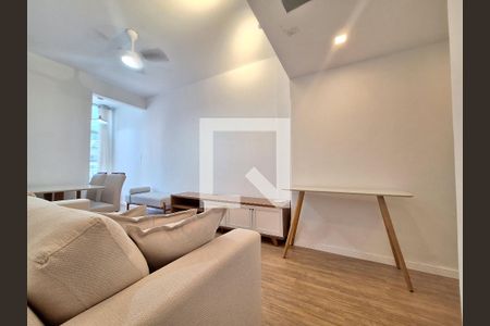 Sala de apartamento à venda com 3 quartos, 90m² em Humaitá, Rio de Janeiro