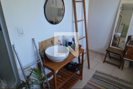 Casa de condomínio para alugar com 600m², 5 quartos e 2 vagasBanheiro da Suíte 1