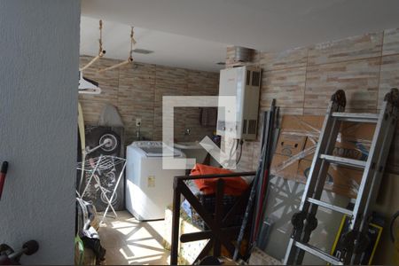 Casa de condomínio para alugar com 600m², 5 quartos e 2 vagasÁrea de Serviço