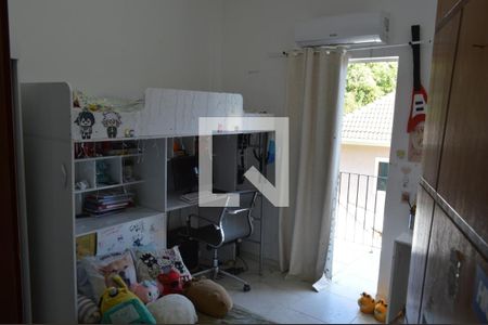 Casa de condomínio para alugar com 600m², 5 quartos e 2 vagasSuíte 3