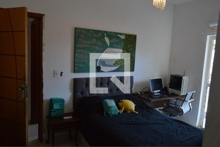 Casa de condomínio para alugar com 600m², 5 quartos e 2 vagasSuíte 3