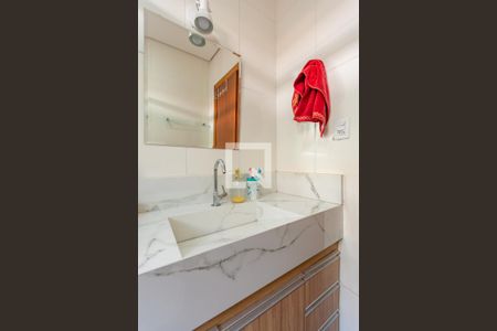 Casa à venda com 80m², 2 quartos e 1 vaga Casa à venda com 80m², 2 quartos e 1 vagaBanheiro Social