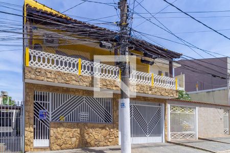 Casa à venda com 120m², 3 quartos e 1 vagaFachada