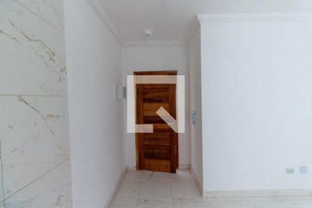 Sala/Cozinha de apartamento para alugar com 2 quartos, 41m² em Vila Nhocuné, São Paulo