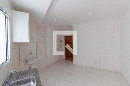 Sala/Cozinha de apartamento para alugar com 2 quartos, 41m² em Vila Nhocuné, São Paulo