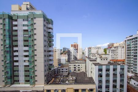 Vista da Sala de apartamento à venda com 1 quarto, 48m² em Icaraí, Niterói