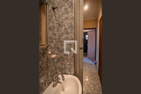 Casa à venda com 250m², 2 quartos e 5 vagasLavabo