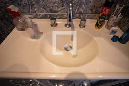 Casa à venda com 250m², 2 quartos e 5 vagasBanheiro da Suíte 1