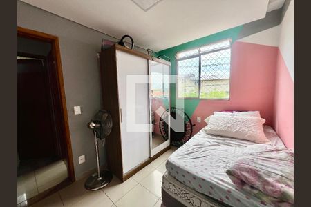 Quarto 1 de apartamento à venda com 2 quartos, 44m² em Chácaras Reunidas Santa Terezinha, Contagem
