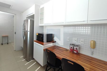 Apartamento à venda com 151m², 2 quartos e 3 vagasCozinha