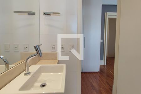 Apartamento à venda com 151m², 2 quartos e 3 vagasBanheiro Suíte 1