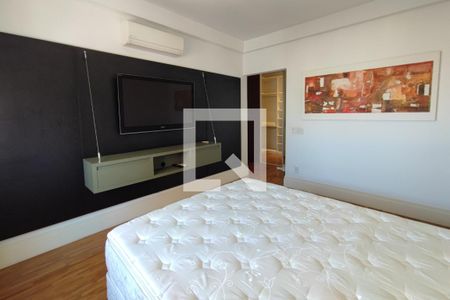 Apartamento à venda com 151m², 2 quartos e 3 vagasQuarto Suíte 2