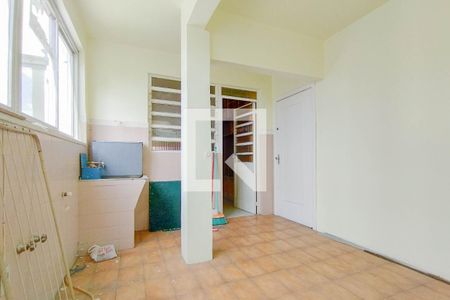 Apartamento à venda com 115m², 2 quartos e 1 vagaÁrea de serviço