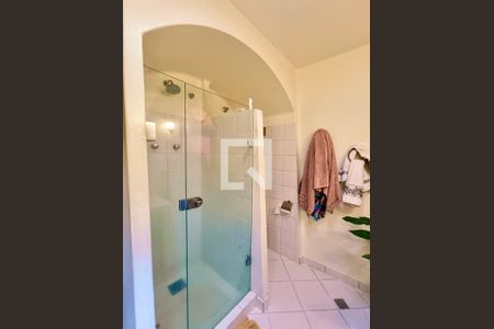 Apartamento à venda com 239m², 4 quartos e 1 vagaBanheiro social 