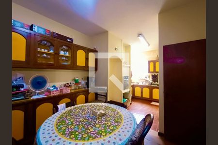 Apartamento à venda com 239m², 4 quartos e 1 vagaCopa / Cozinha 