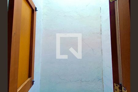 Apartamento à venda com 239m², 4 quartos e 1 vagaLavabo vista 