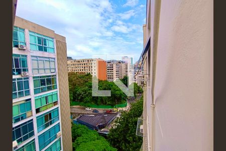 Sala vista  de apartamento à venda com 4 quartos, 239m² em Copacabana, Rio de Janeiro