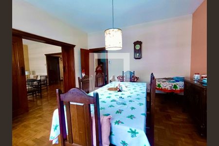 Apartamento à venda com 239m², 4 quartos e 1 vagaSala