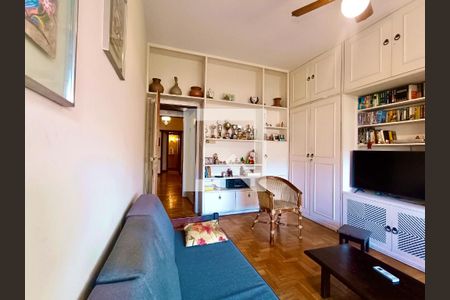 Apartamento à venda com 239m², 4 quartos e 1 vagaQuarto 1