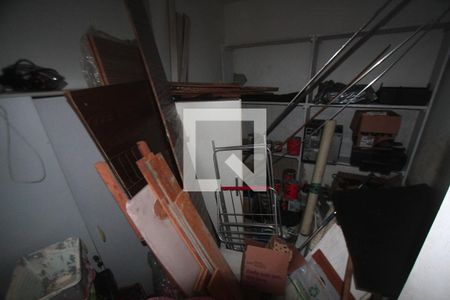 Casa de condomínio à venda com 250m², 3 quartos e 4 vagasQuarto de Serviço