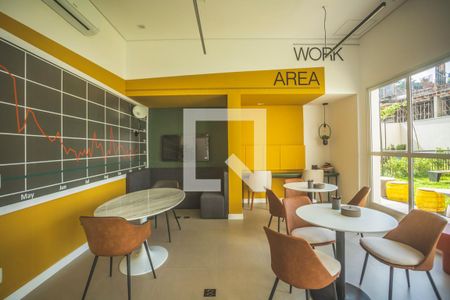 Studio à venda com 28m², 1 quarto e sem vagaÁrea comum - Office