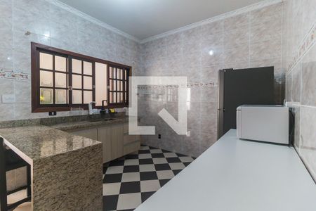 Casa para alugar com 250m², 3 quartos e 4 vagas Casa para alugar com 250m², 3 quartos e 4 vagasCozinha