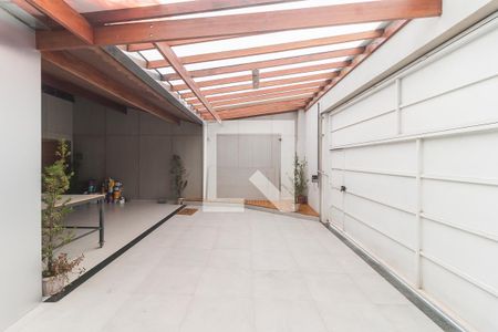 Casa para alugar com 250m², 3 quartos e 4 vagas Casa para alugar com 250m², 3 quartos e 4 vagasGaragem