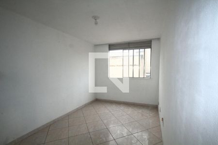 Sala de apartamento para alugar com 3 quartos, 60m² em Santa Rosa, Niterói