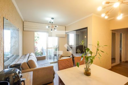 Sala de estar de apartamento à venda com 2 quartos, 69m² em Vila Carrão, São Paulo