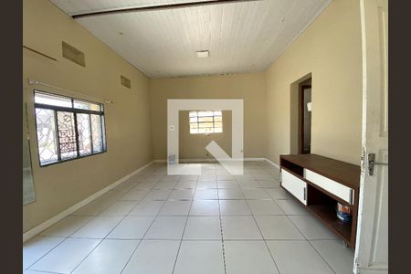 sala de casa para alugar com 2 quartos, 60m² em Niterói, Canoas