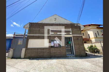Casa para alugar com 60m², 2 quartos e 1 vagafachada 